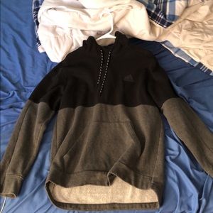Men’s Adidas sweatshirt